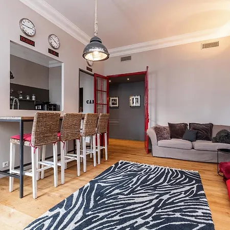Apartment Travel